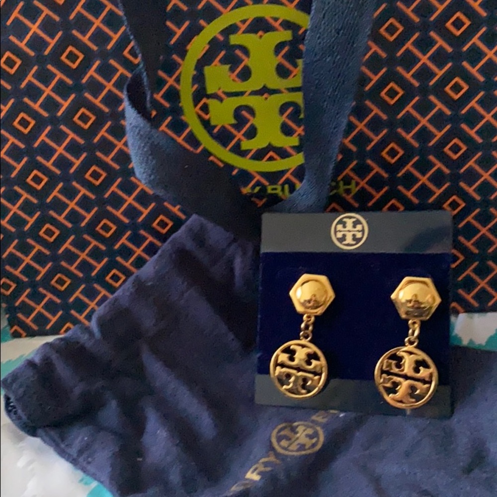 Tory Burch earring - Picture 6 of 6